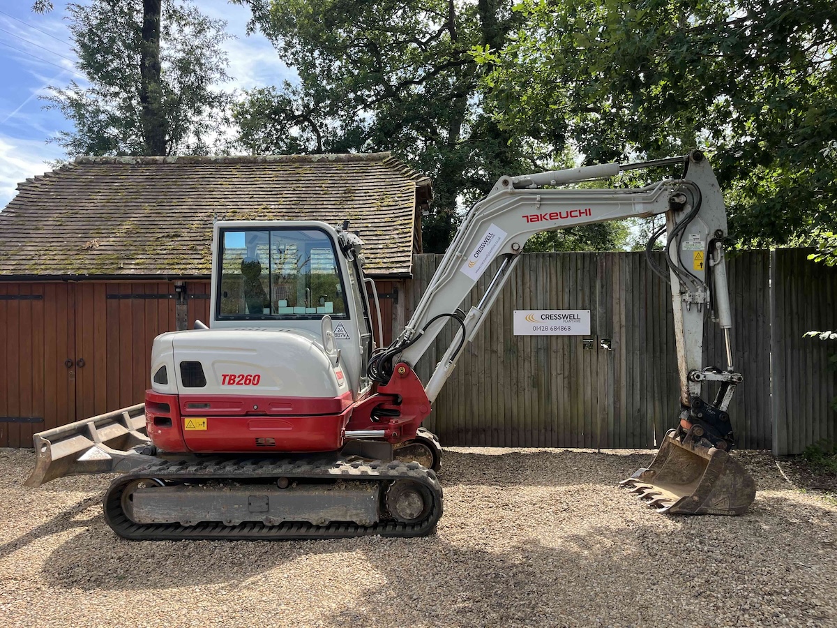 Takeuchi TB260